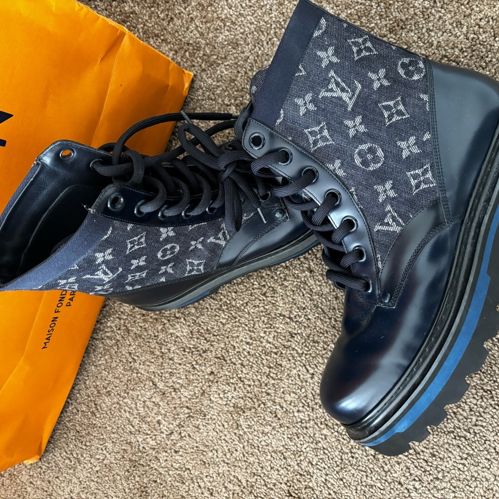 Louis Vuitton Black and Blue Monogram Boots